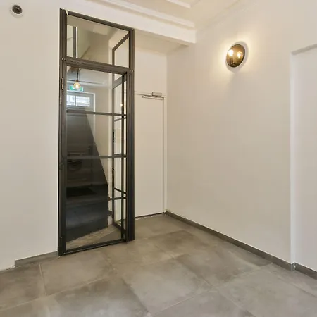 Winston Couette-café 3*