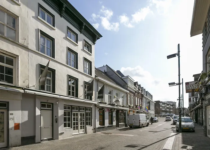 Winston Couette-café 3*