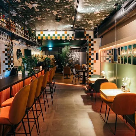 לינה וארוחת בוקר Winston איינדהובן