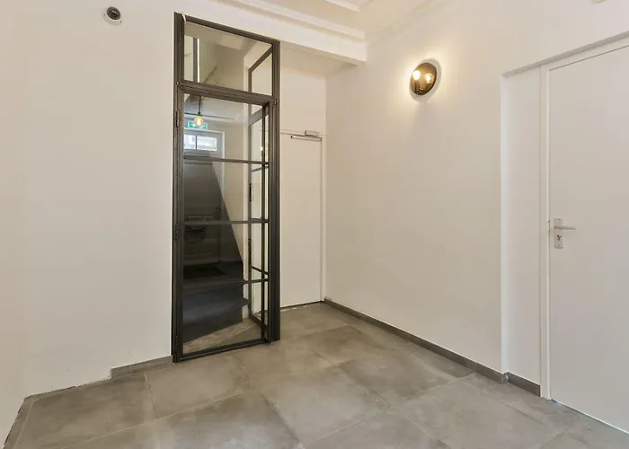 Winston Oda ve Kahvaltı 3*