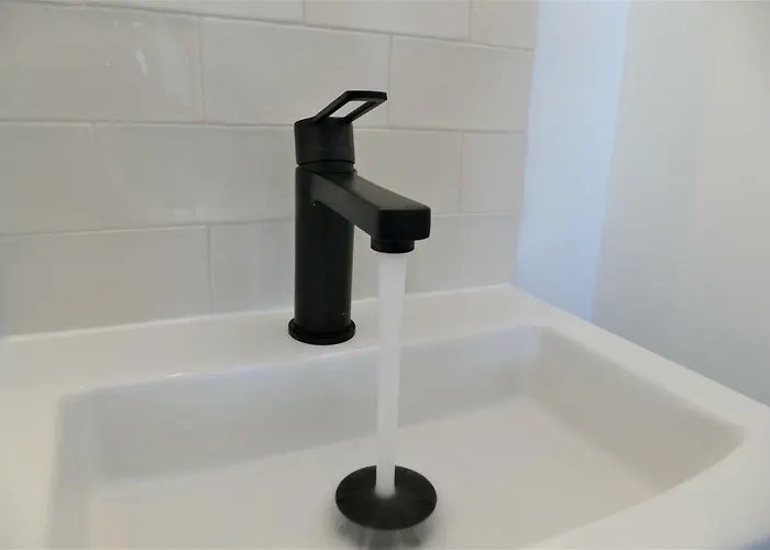 Oda ve Kahvaltı Winston 3*